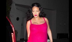 Rihanna maman : elle embarque avec son fils dans un avion et elle est prise en photo… Apparition...