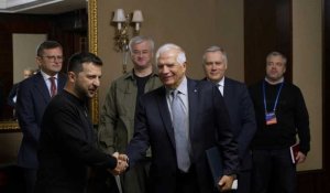 Zelensky rencontre le chef de la diplomatie européenne Josep Borrell à Kiev