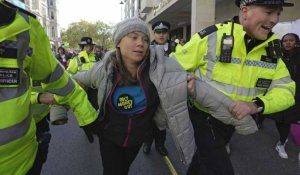 Écologie et pétrole : Greta Thunberg inculpée et jugée en novembre à Londres