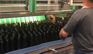 La plus grande usine de lavage de bouteilles en verre de France ouvre à Nantes