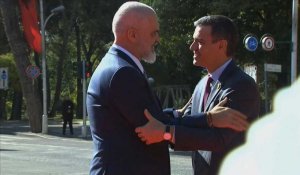 Arrivée des dirigeants à Tirana, Albanie, pour le 9e sommet du processus de Berlin