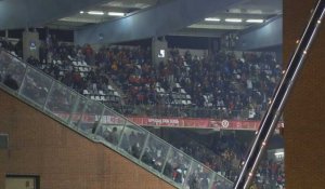 Attentat à Bruxelles: images du stade après l'arrêt du match Belgique-Suède