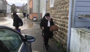 Saint-Etienne-au-Mont : la Liane déborde et pousse les habitants hors de leurs maisons