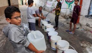 1,5 millions de personnes déplacées à Gaza. L'eau potable de plus en plus rare dans l'enclave.