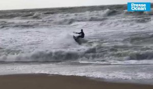 VIDEO. A Pornichet, les kitesurfers bravent les éléments dans la tempête