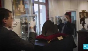 Le bicorne de Napoléon aux enchères : adjugé pour près de 2 millions d'euros