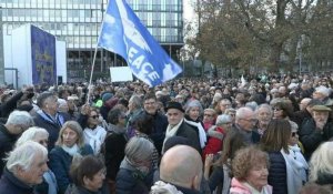 Israël-Hamas: marche silencieuse à Paris à l'appel du monde de la culture