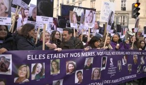 Une manifestation contre les violences de genre et sociales s'élance à Paris