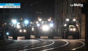VIDÉO. Pourquoi une vingtaine de tracteurs klaxonnent dans le centre-ville du Mans