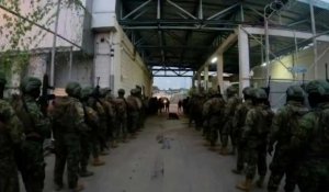 Equateur: opération en cours de l'armée dans la prison de Guayaquil (2)