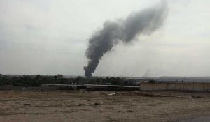 Panache de fumée après une frappe aérienne israélienne au nord de Rafah