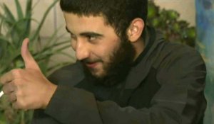 Le prisonnier palestinien libéré Khalil al-Awar est accueilli chez lui à Jérusalem-Est