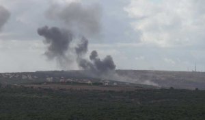 De la fumées s'élève au-dessus du sud du Liban à la suite de frappes israéliennes
