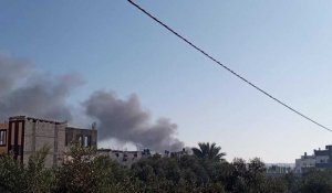 Gaza: de la fumée s'élève après des frappes israéliennes sur le camp de réfugiés d'Al-Maghazi