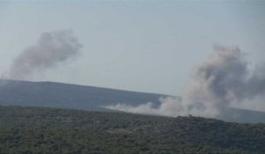 Des fumées s'élèvent après des frappes israéliennes dans le sud du Liban