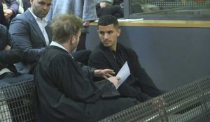 Procès de Youcef Atal: arrivée du joueur au palais de justice de Nice