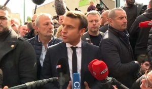 A Sarcelles, Emmanuel Macron s'en prend à Marine Le Pen