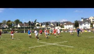 L'entraînement du XV de France à la Cité des sports