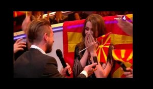 Une chanteuse de l'Eurovision demandée en mariage ! - ZAPPING TÉLÉ DU 12/05/2017
