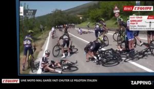 Tour d'Italie : une impressionnante chute provoquée par une moto mal garée (vidéo)