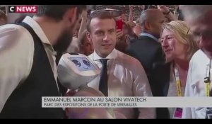Emmanuel Macron : Un robot de la VivaTech trolle et provoque le président (vidéo)