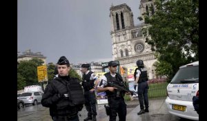 Notre-Dame de Paris : Le frère de l'assaillant ne veut pas croire à son allégeance à Daesh (vidéo)