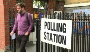 Les bureaux de vote ouvrent à Londres