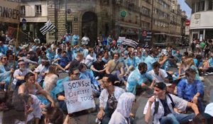 Rennes : les dentistes dans la rue