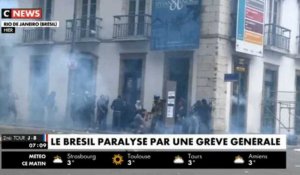 Brésil : Le pays bloqué par une grève générale historique (Vidéo)