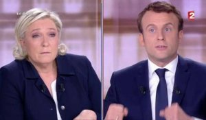 La bave d'Emmanuel Macron