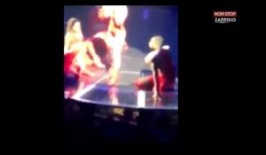 Lady Gaga interrompt son concert pour aider une fan blessée (vidéo)