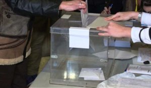Elections catalanes: ouverture des bureaux de vote à Barcelone