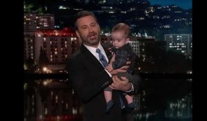 Son enfant dans les bras, Jimmy Kimmel très ému pour défendre la sécurité sociale
