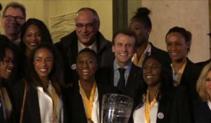 Les handballeuses françaises reçues à l'Elysée