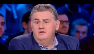 Pierre Ménès vs FC Nantes : le chroniqueur descend le community manager du club (vidéo)