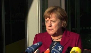 Merkel joue son avenir dans des pourparlers interminables