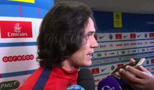 Football/PSG: Cavani dément les tensions avec Neymar