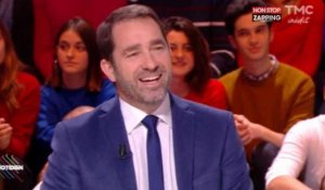 Emmanuel Macron : Christophe Castaner évoque ses "forts sentiments" pour le président (vidéo)
