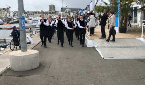 Le Bagad Bro Konk Kerne en déambulation dans le village de la Transat AG2R - La Mondiale