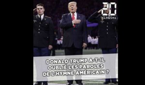 Donald Trump a-t-il oublié les paroles de l'hymne américain ?