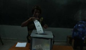 Elections en RDC: vote en cours dans un bureau de Kinshasa