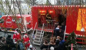 Mouscron : Le camion de Noël de Coca-Cola attire du monde