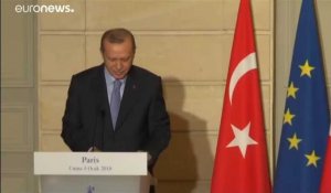 Macron décrète une journée du génocide arménien en France, Erdogan fulmine