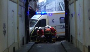 Forte explosion à Paris, deux pompiers tués