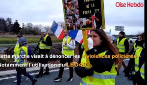 Environ 150 gilets jaunes contre les violences policières à Beauvais