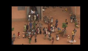 Burkina Faso : cour d'école à Bobo Dioulasso