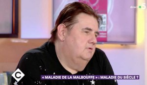 Pierre Ménès se moque des insultes dont il est victime (C à vous) - ZAPPING TÉLÉ DU 12/06/2018