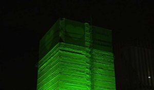 GB: la Tour Grenfell illuminée en vert, un an après l'incendie