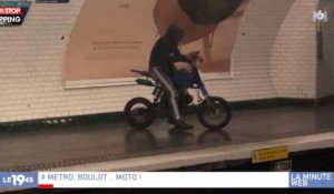 Paris : Un jeune homme en moto filmé en train de prendre le métro (Vidéo) 