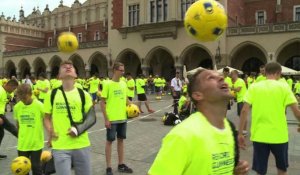 Foot: la Pologne championne du monde...de jongles avec un ballon